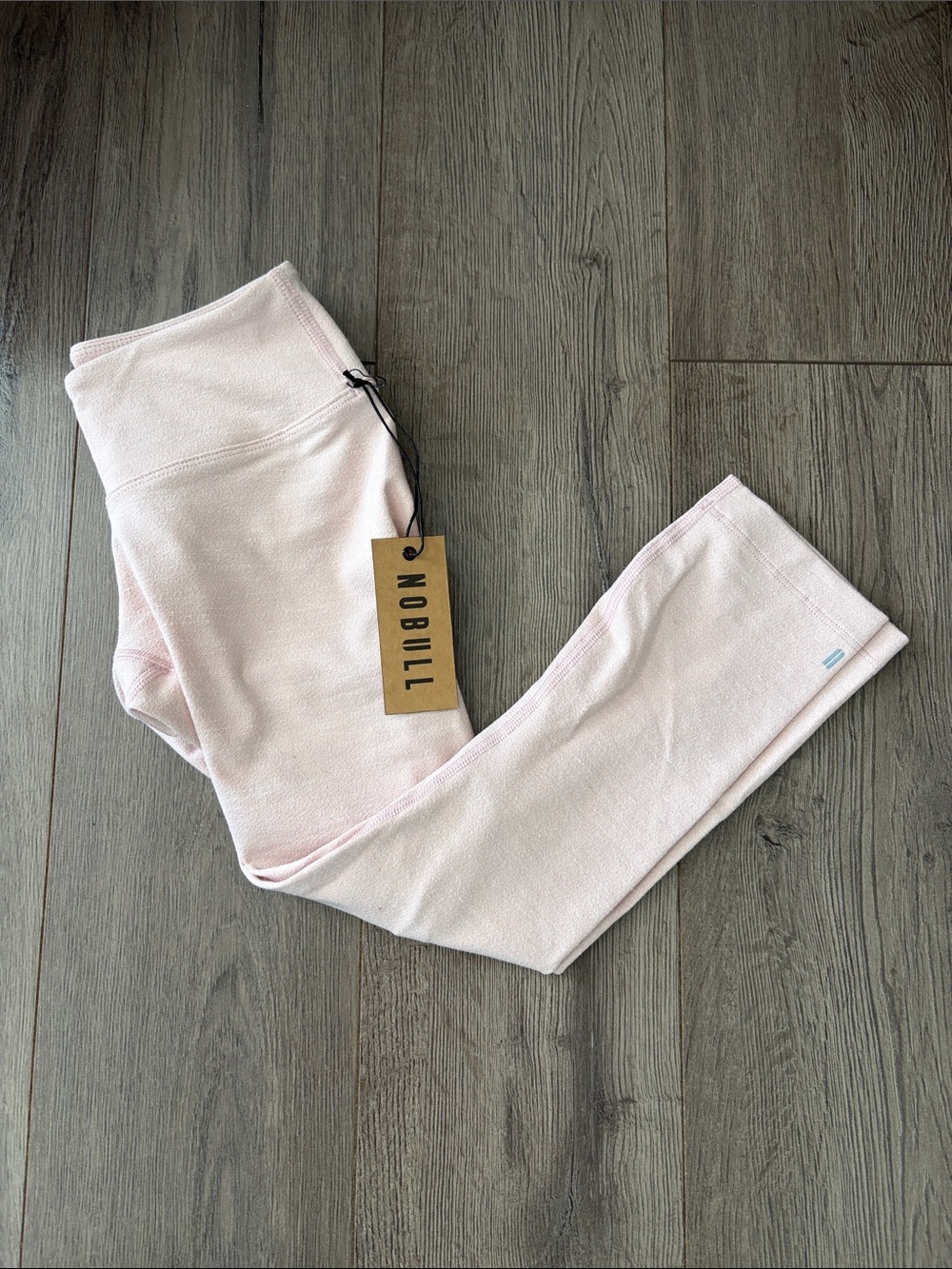 NWT NOBULL Women’s Cropped Light Pink Leggings. XS